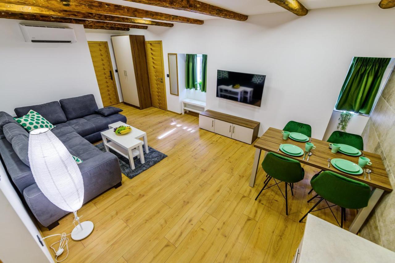 Urban With Sauna Apartament